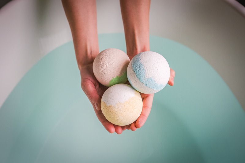 Bath bomb making