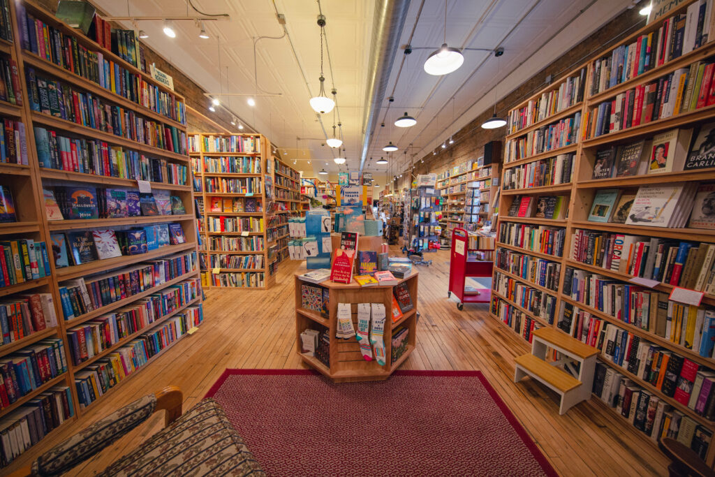 inside of Zenith Bookstore, showing many shelves of books