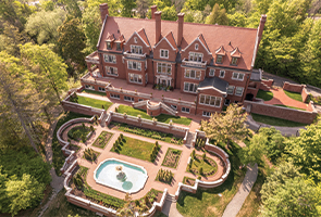 295x200 glensheenmansion